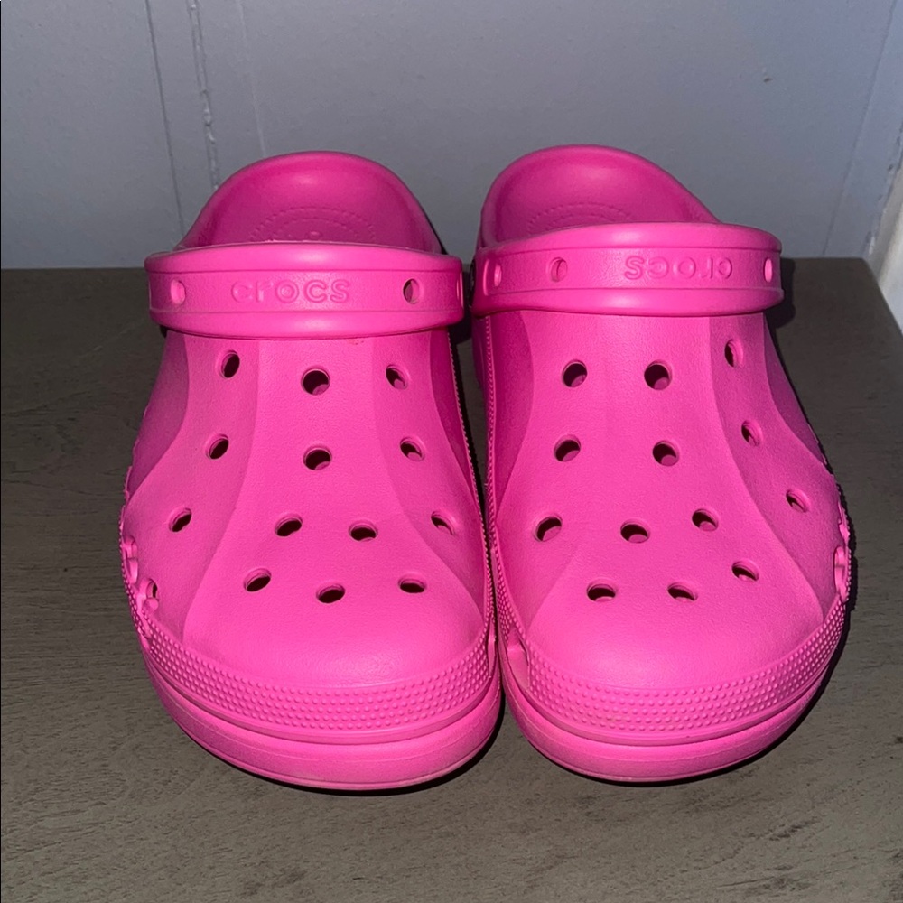 Women’s crocs